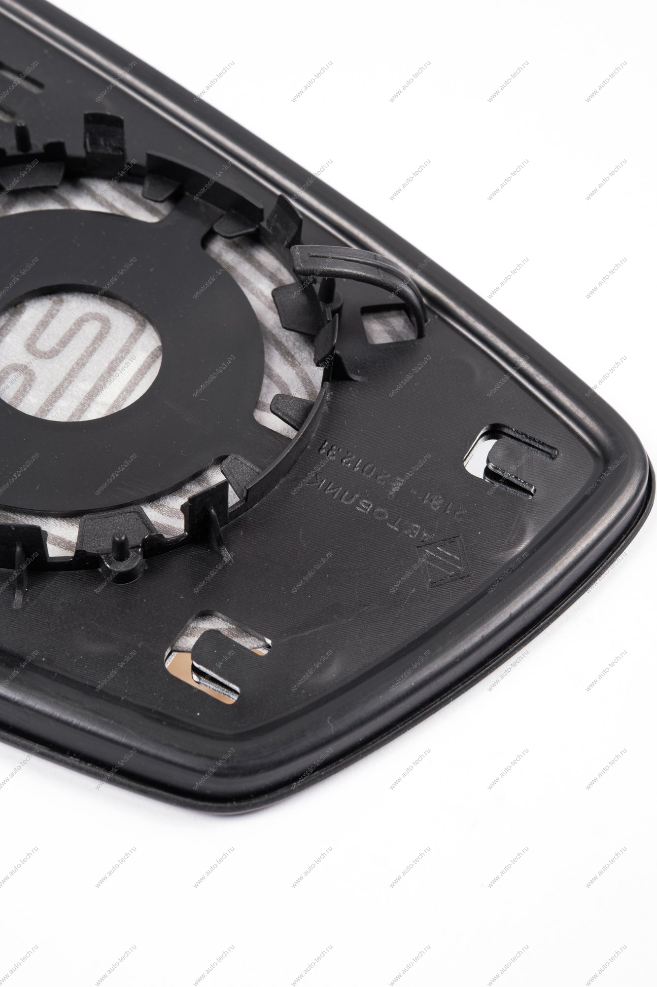 Зеркальный элемент 2191 Granta Лифтбэк левый сфера, обогрев, нейтральный антиблик Ergon Ergon 96919908