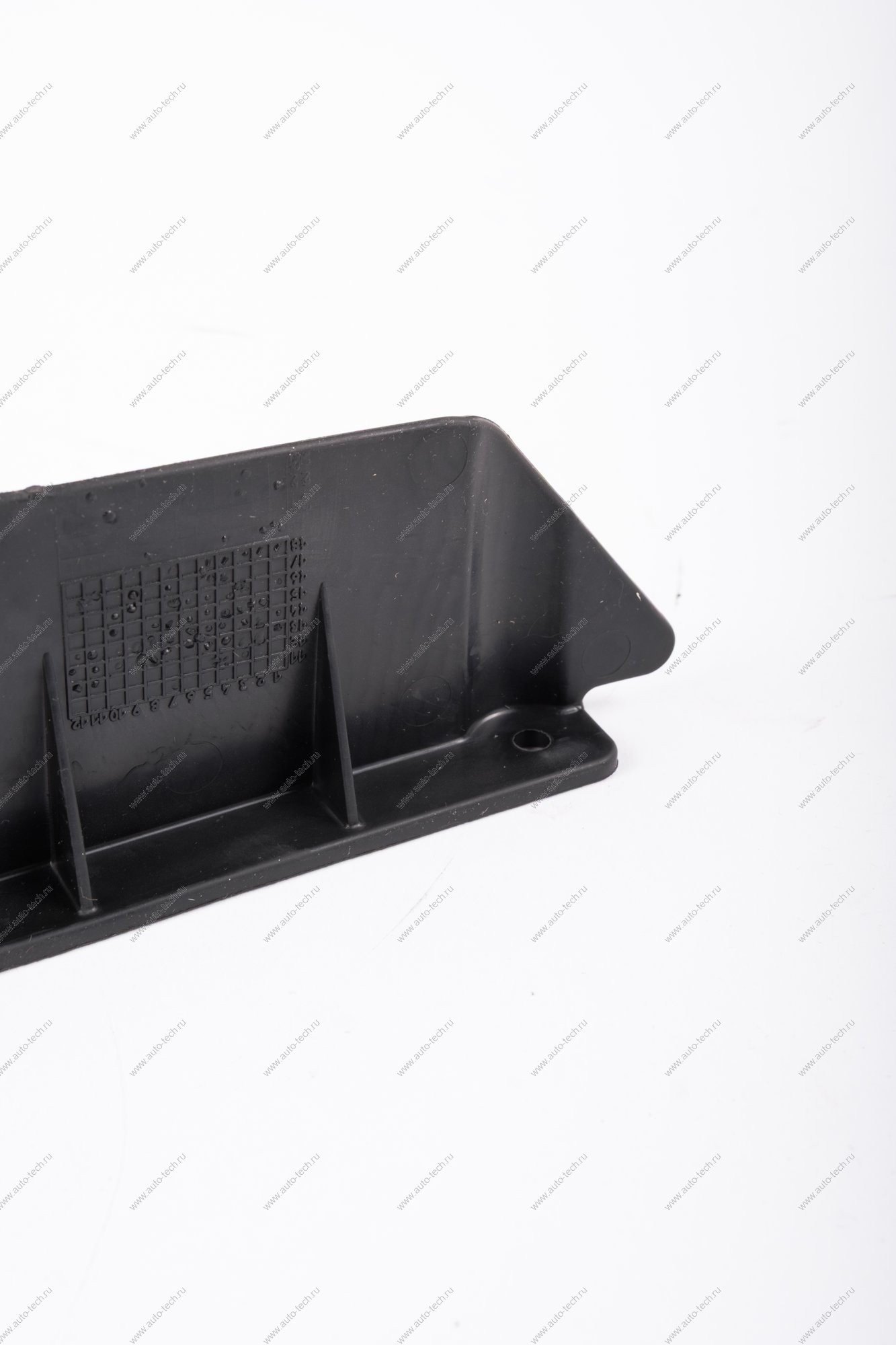 Брызговик переднего крыла ВАЗ-2190 правый Lada LADA 21900841530800