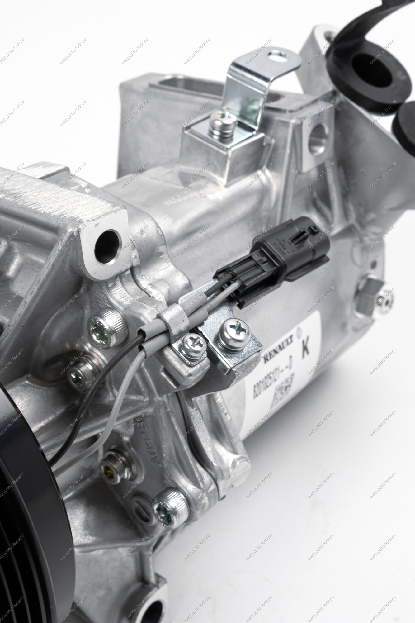 Компрессор Logan II кондиционера Renault RENAULT 926009154R