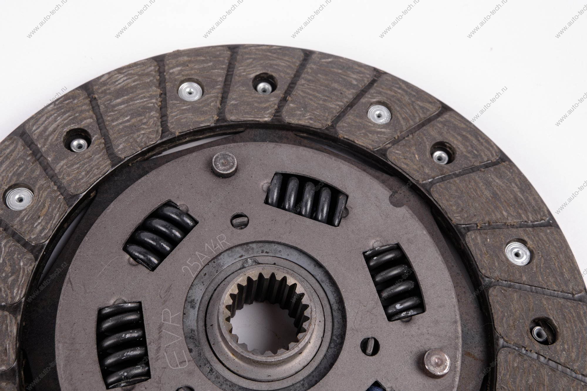 Комплект сцепления (корзина, диск, подш.) ВАЗ-2108-2115 LADA LADA 21090160100000