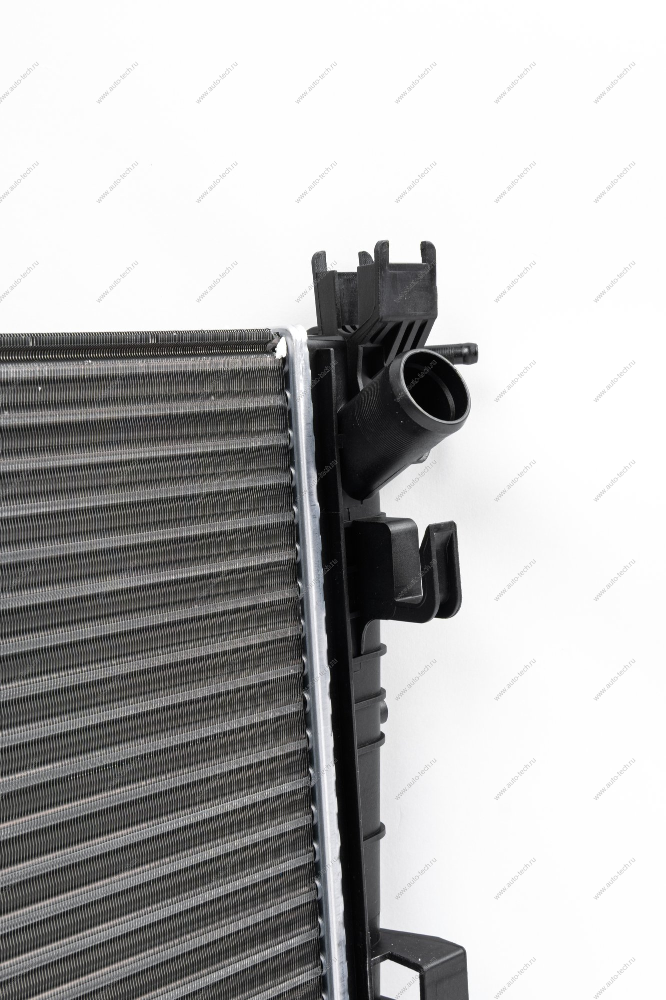 Радиатор охлаждения RENAULT Duster/Рено Дастер 2015- Renault