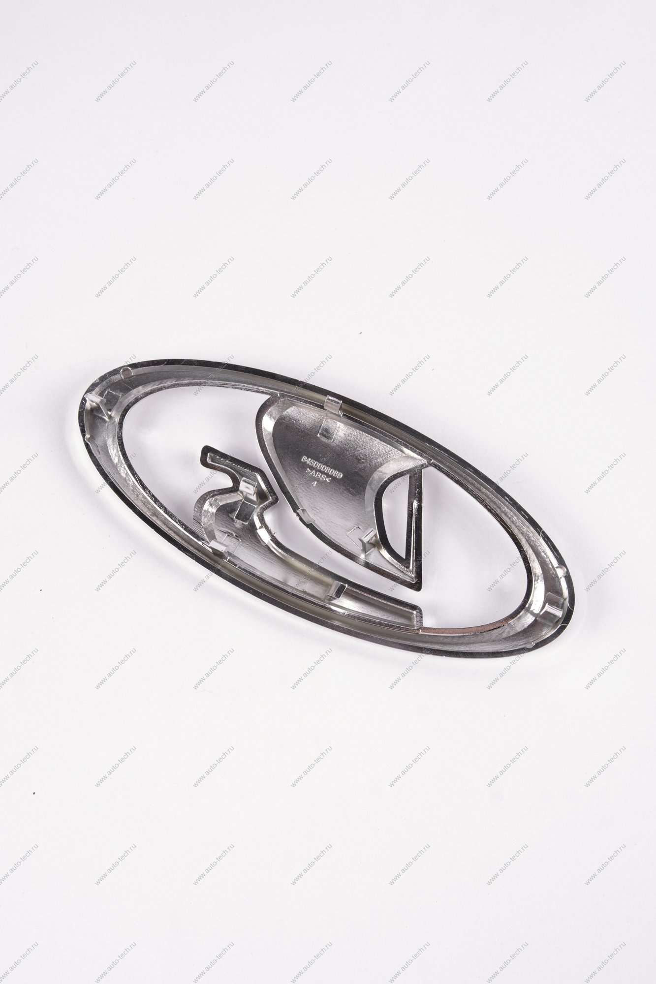 Заводской знак (хром) LADA Vesta/Lada XRAY/Niva Urban Lada LADA 8450008069