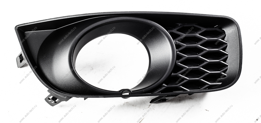 Облицовка противотуманной фары правая Datsun/on do ( седан) Nissan DATSUN 622575PA0A