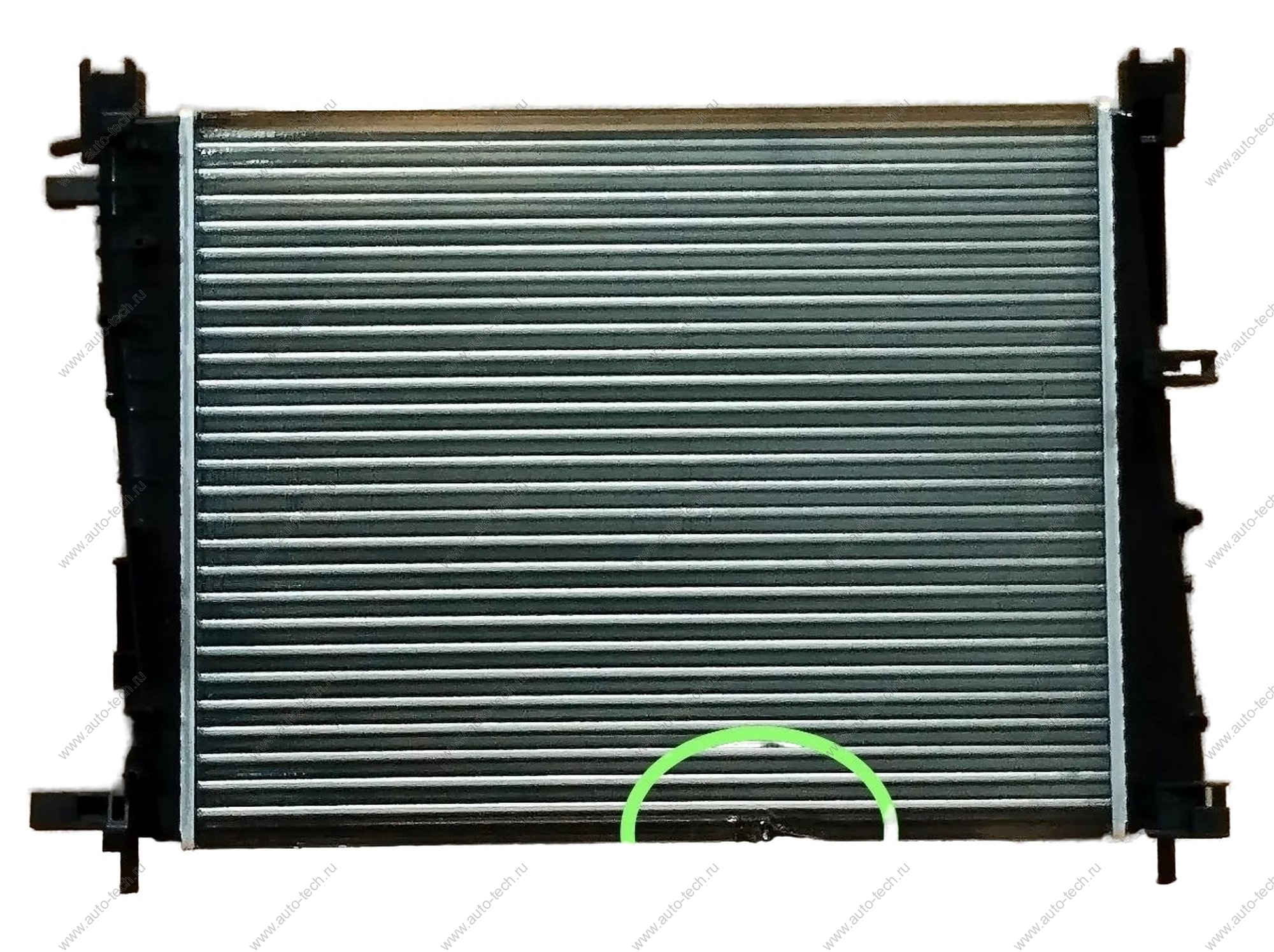 УЦЕНКА Радиатор новый охлаждения RENAULT Duster 2015- 214106179R ( Грубый загиб в нижней части ) Renault RENAULT 214100078R