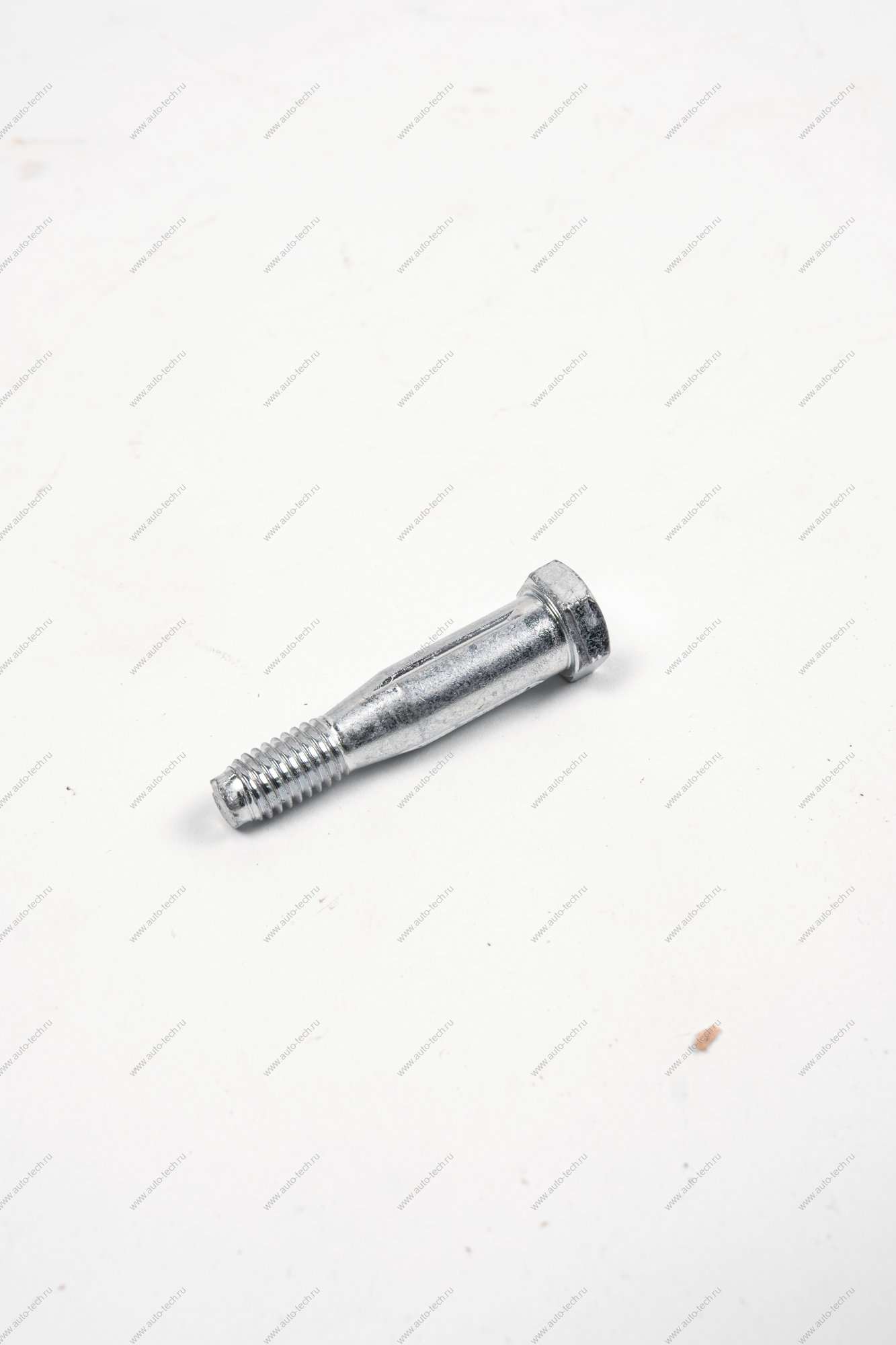 Ось ВАЗ-1118 петли двери (шестигранник) Lada LADA 11180610602020