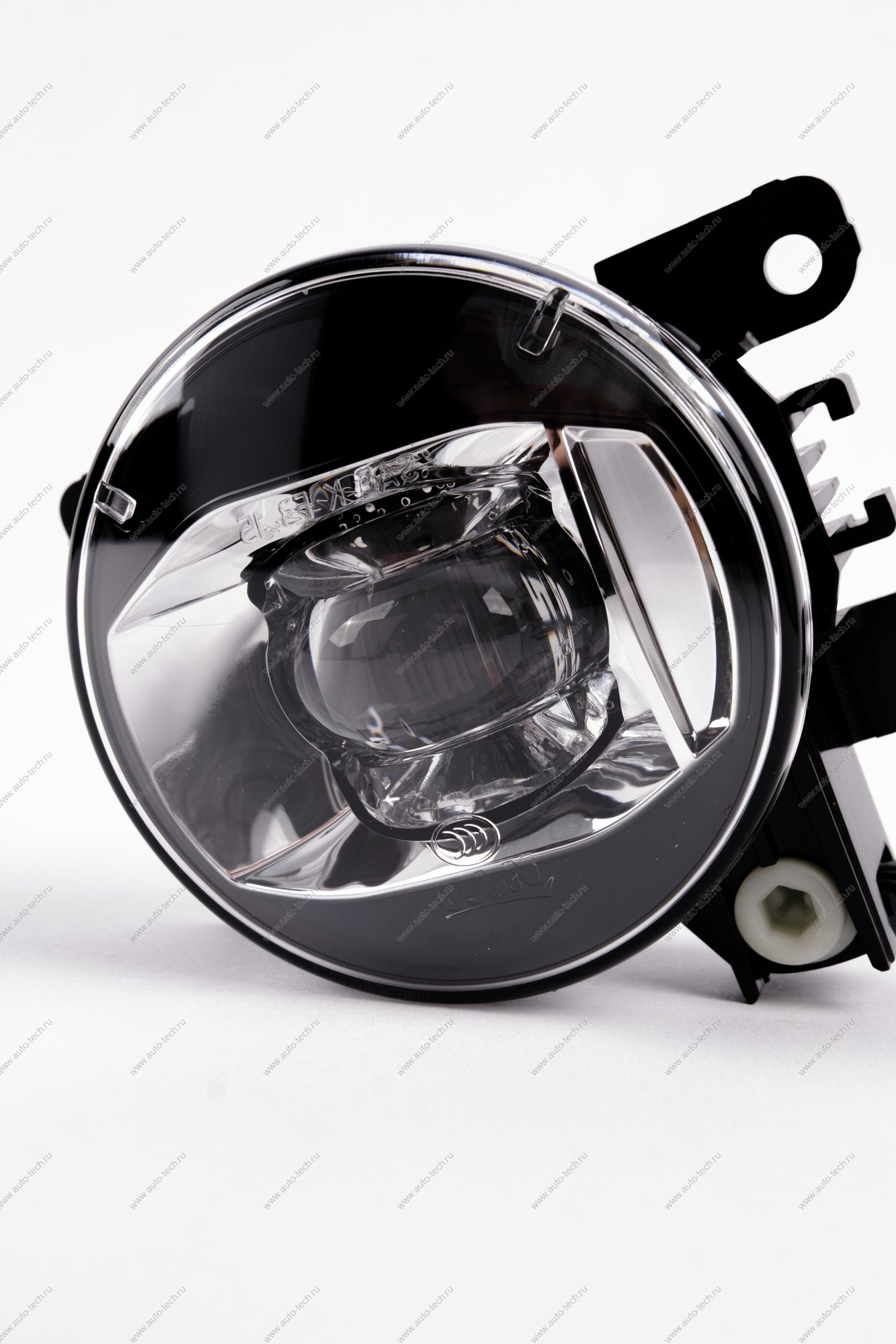 Фара противотуманная правая LЕD (с подсветкой поворота) LADA Vesta NG ORIGINAL (Valeo)(MADE IN BELGIUM) Renault RENAULT 261509314R