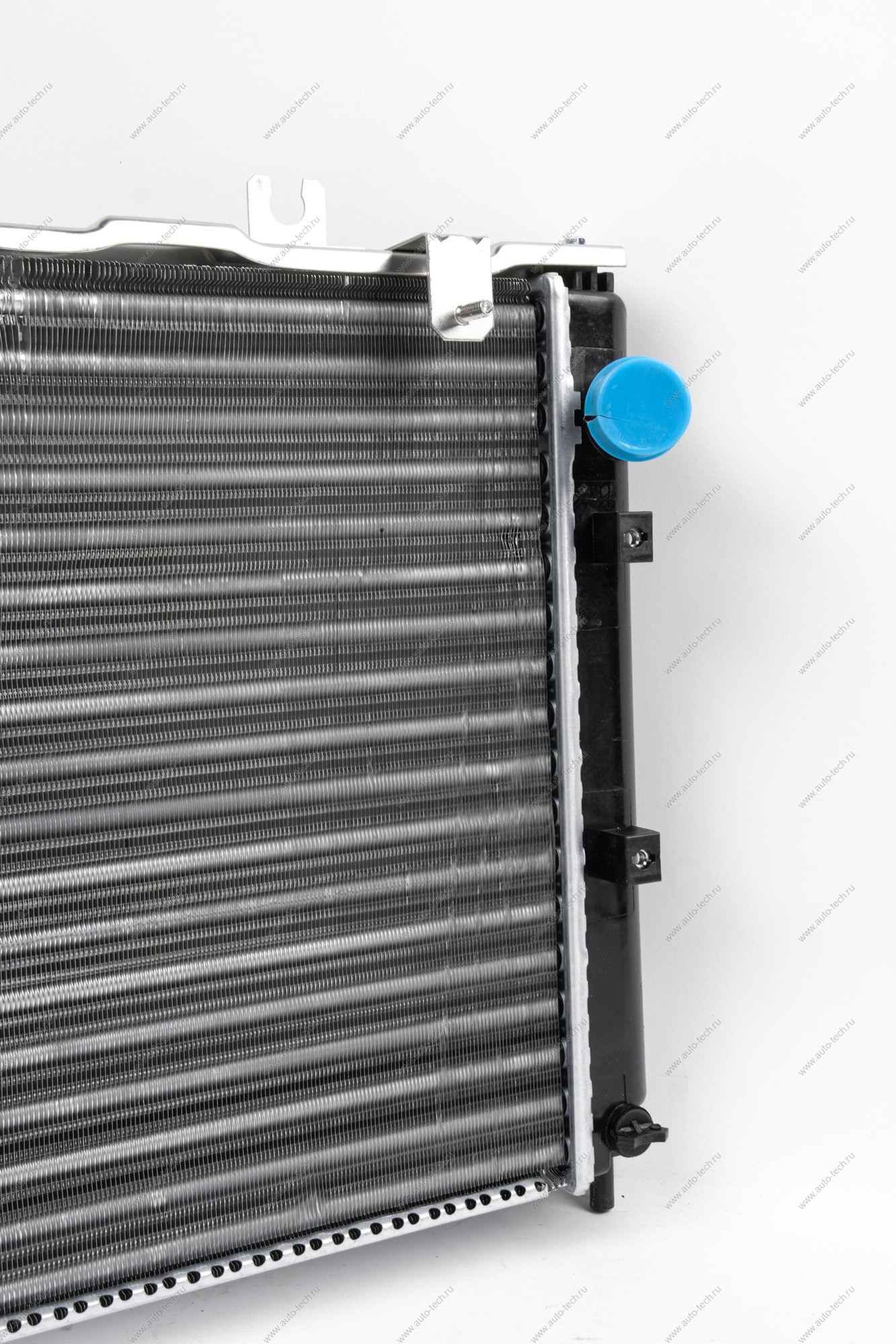 Радиатор охлаждения ВАЗ-2190/Datsun 2015- АКПП нов.обр . Gamma GAMMA GMRCL2194