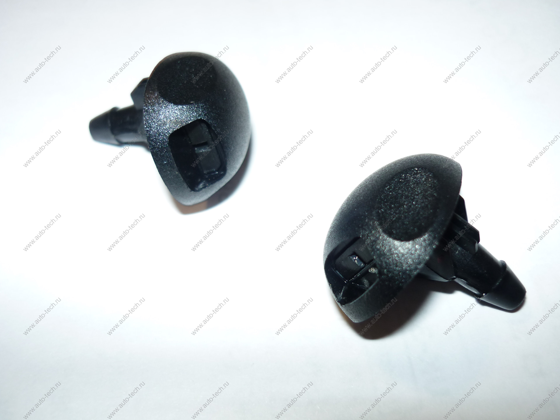 Жиклёр омывателя стекла ветрового окна RENAULT LOGAN, DUSTER, SANDERO 2014- Renault RENAULT 289308338R