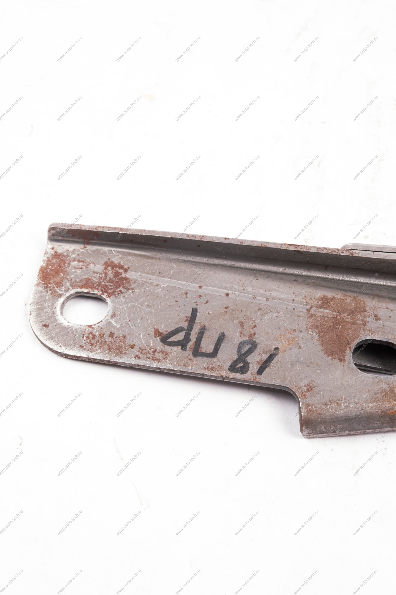 Петля ВАЗ-1118 капота правая Lada LADA 11180840701000