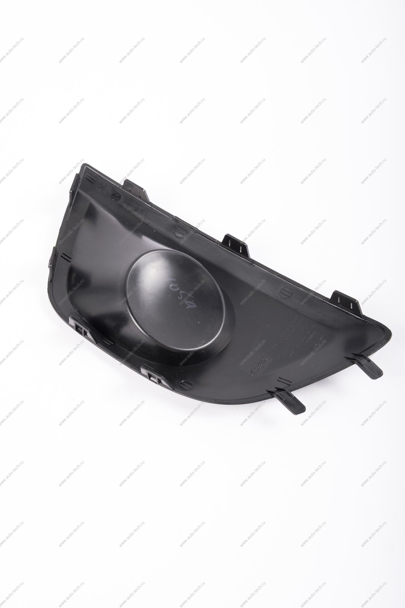 Заглушка противотуманной фары ВАЗ-2191 правая Lada LADA 21910-2803102-00