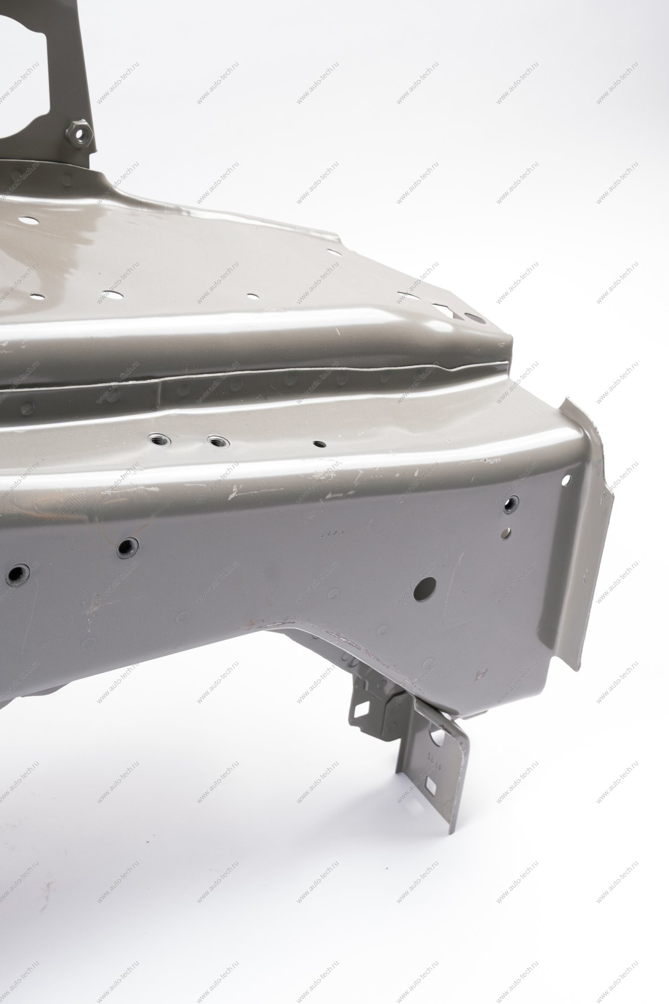 Брызговик левый с лонжероном в сборе ВАЗ-1118/2190 Lada LADA 11180840326170