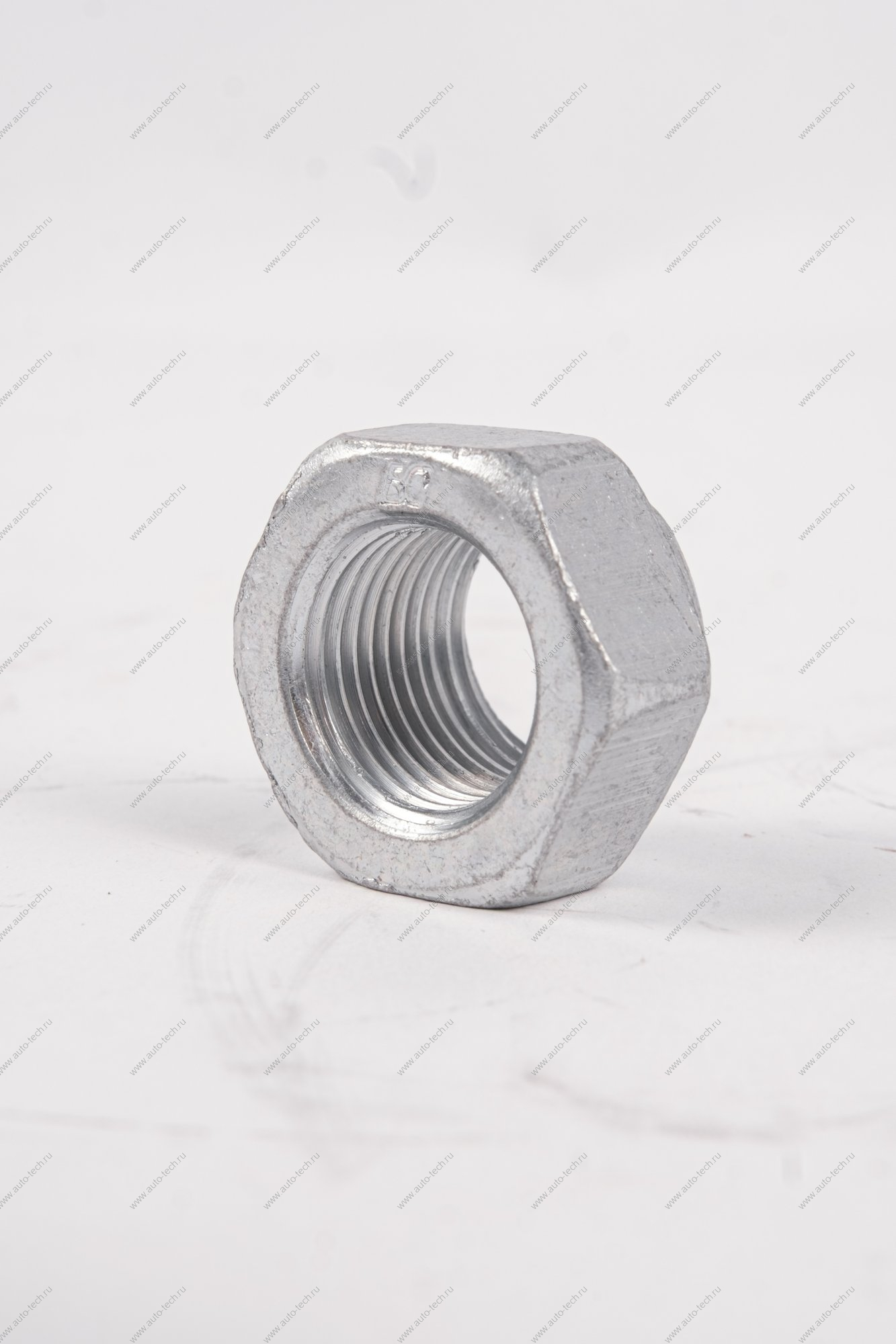 Гайка ступицы передней самоконтрящаяся M18х1,5 ВАЗ 2101-07 LADA 00001004044171