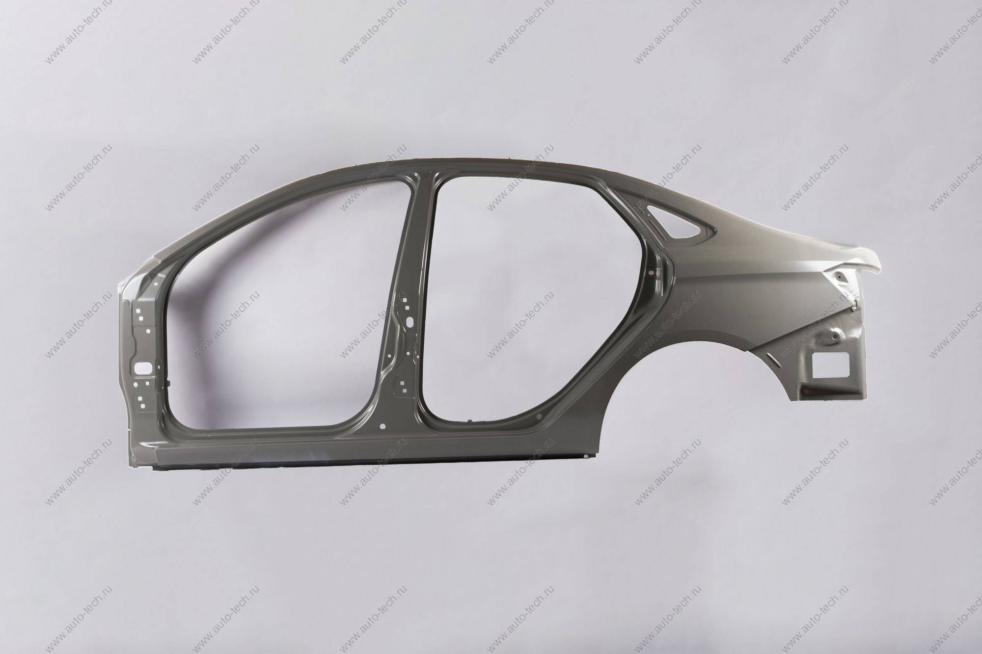 Боковина кузова LADA Vesta/Веста седан наружная правая (ОЦИНКОВАННОЕ напыление) (крыло заднее+порог) Lada LADA 8450013739