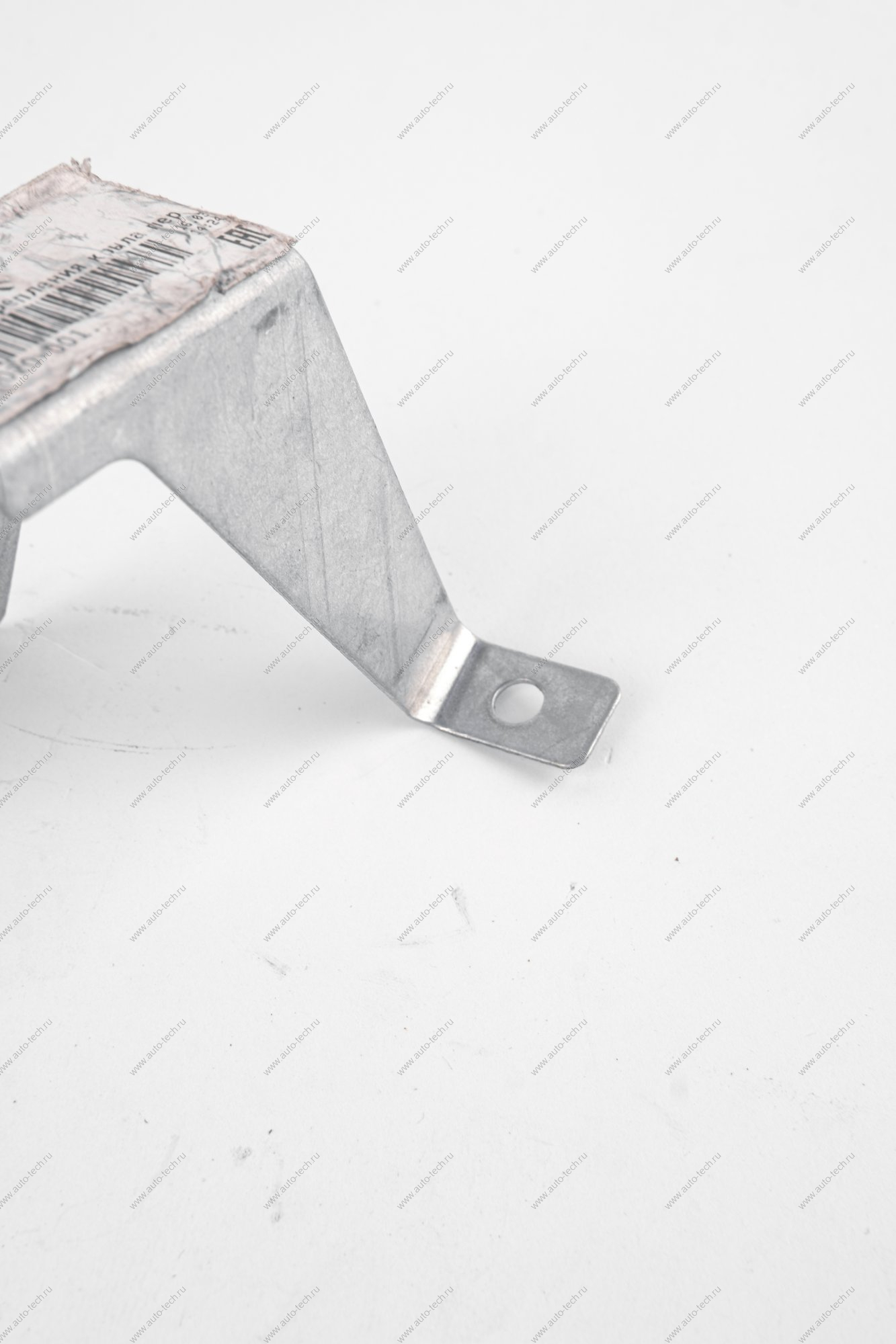 Кронштейн крепления крыла передний боковой правый ВАЗ-2190 Lada LADA 21900840315000