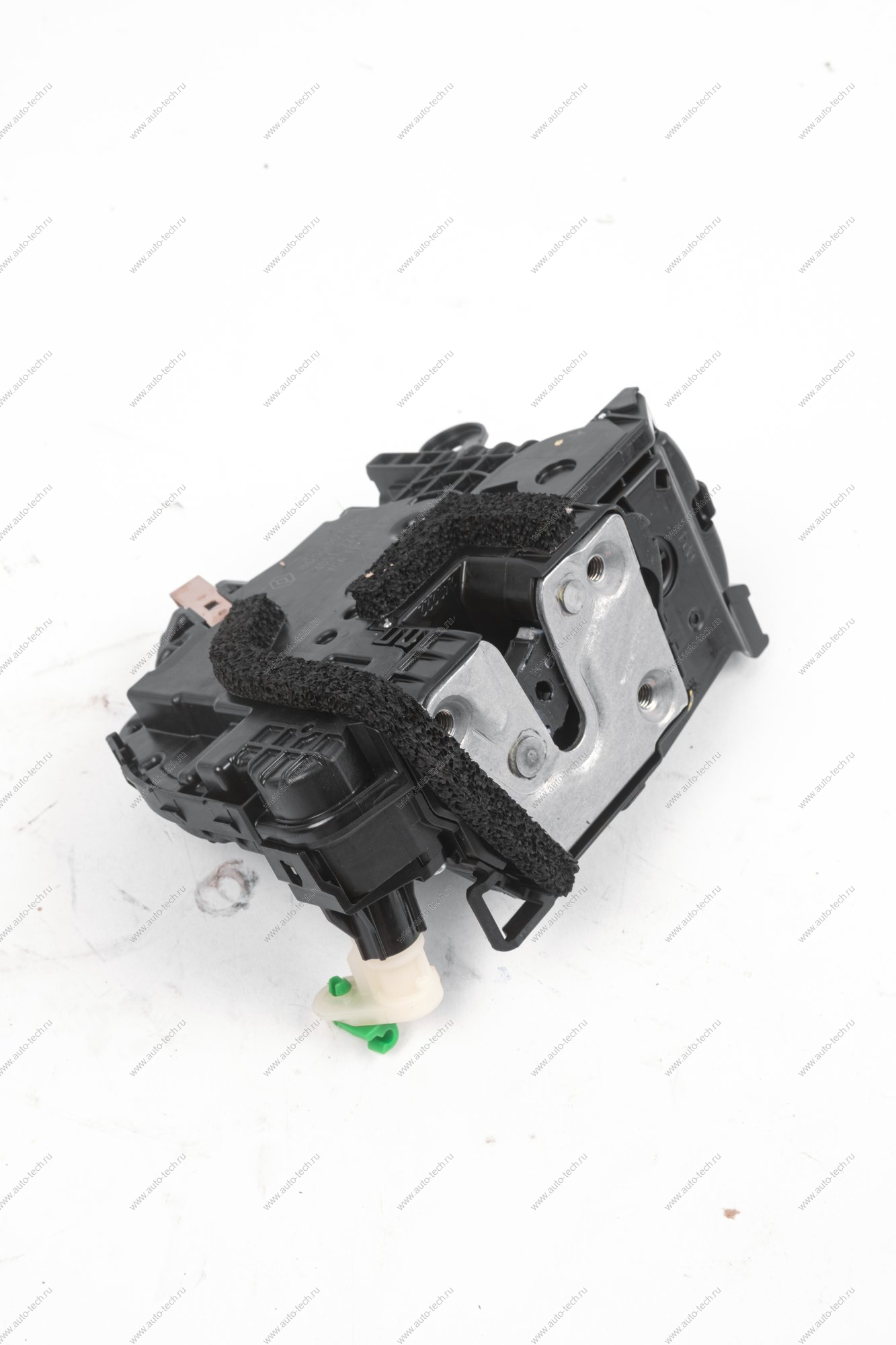 Замок электрический передней левой двери LADA XRAY Renault RENAULT 805030703R