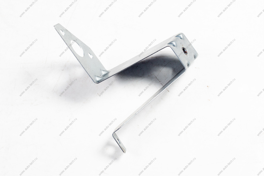 Кронштейн левого крыла Datsun боковой Nissan DATSUN 631415PA0C