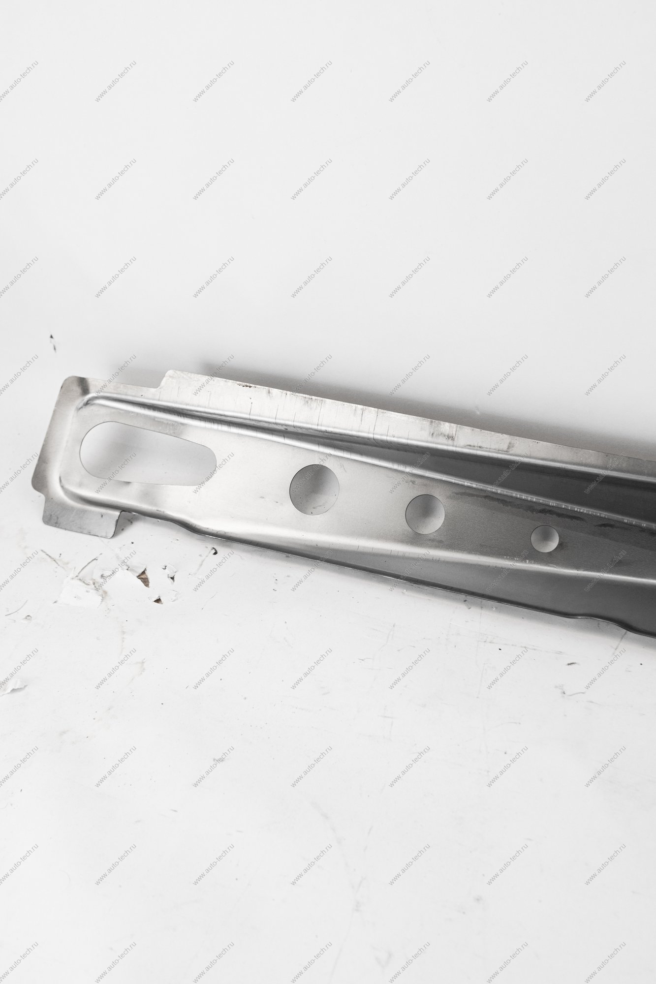 Усилитель порога ВАЗ-2110/2170 правый (катафорезный грунт) Lada LADA 21100540110220