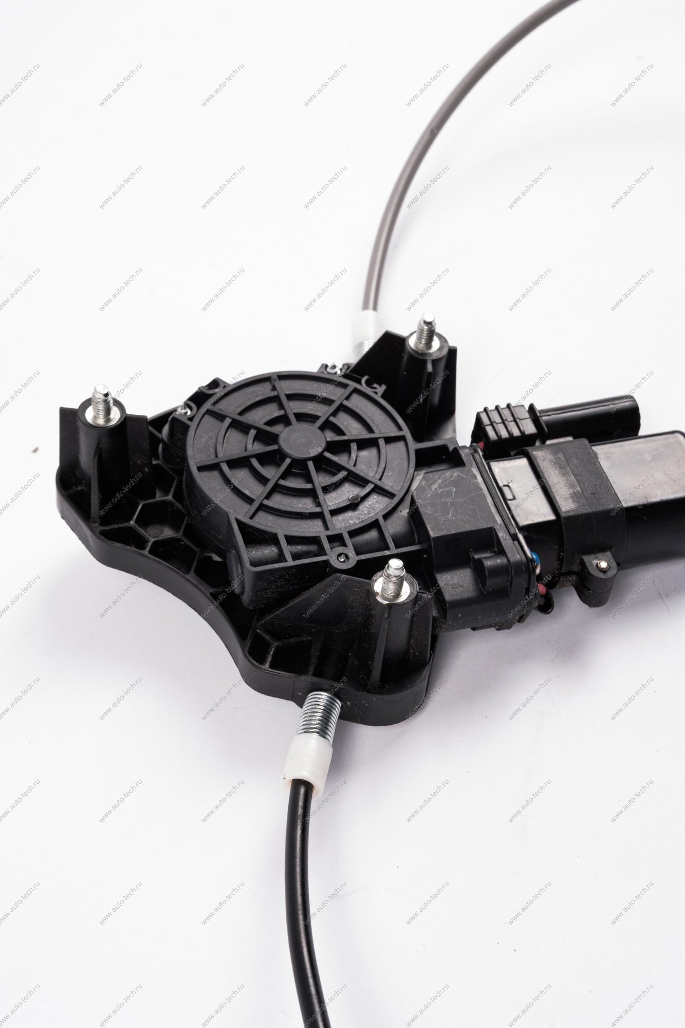 Электростеклоподъемник передней двери правый 2 контакта (без упаковки) LADA Vesta (НПП ИТЭЛМА) Lada LADA 8450034705