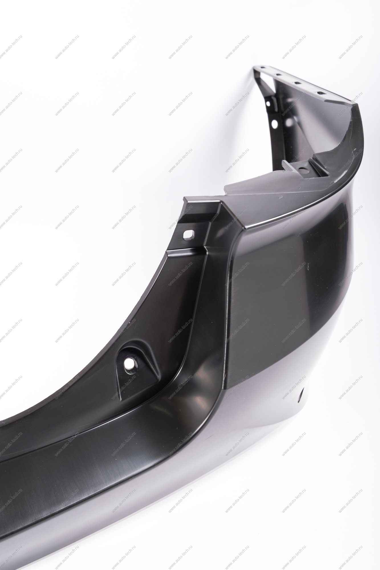 Бампер задний с 2 отверстиями и кронштейнами под парктроник (под окраску) LADA Vesta SW Cross NG Lada LADA 8460010248