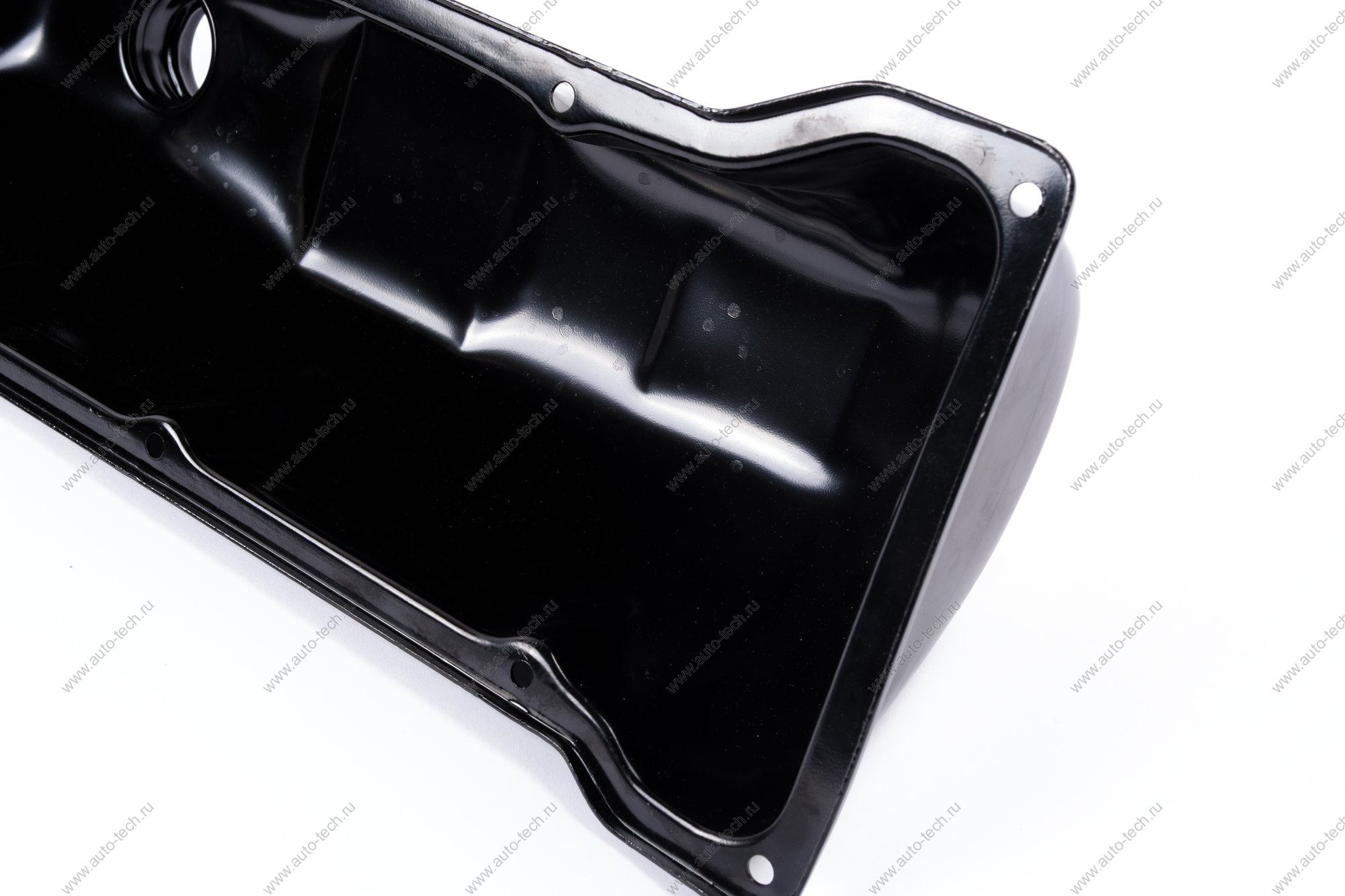 Крышка головки блока (клапанная) ВАЗ-21214 (ОАО АВТОВАЗ) LADA 21214100326010