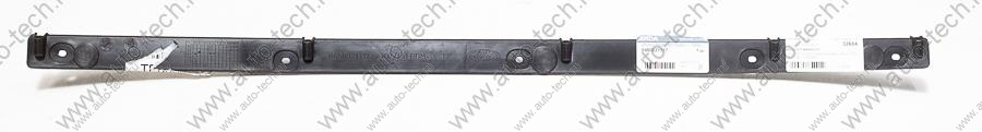 Кронштейн молдинга передней двери правый LADA Xray Cross АвтоВАЗ LADA 8450021316