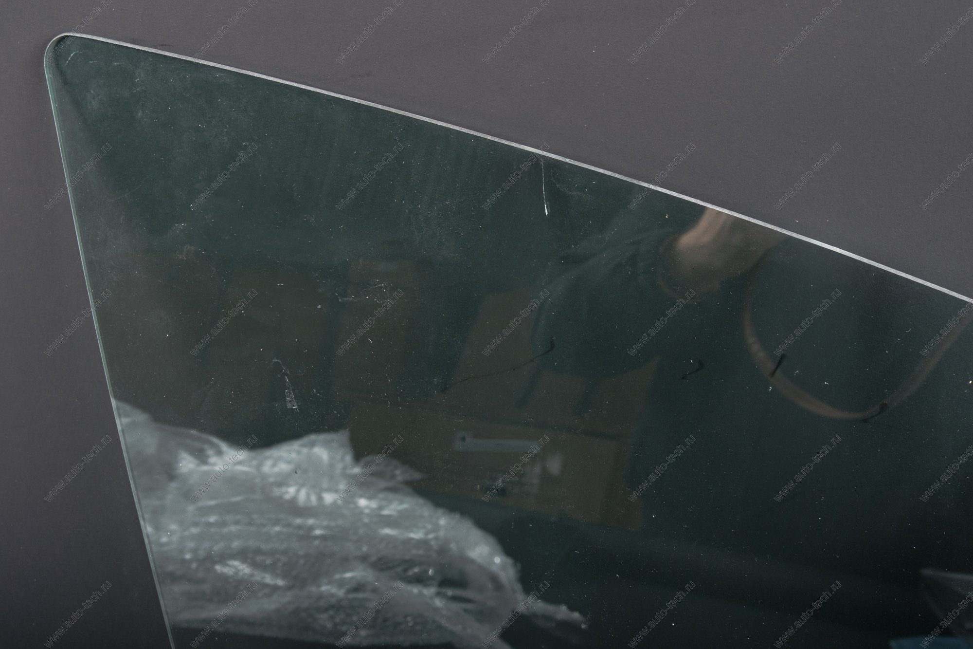 Стекло LADA Vesta опускное передней двери правое тонирован (Tinted) Lada