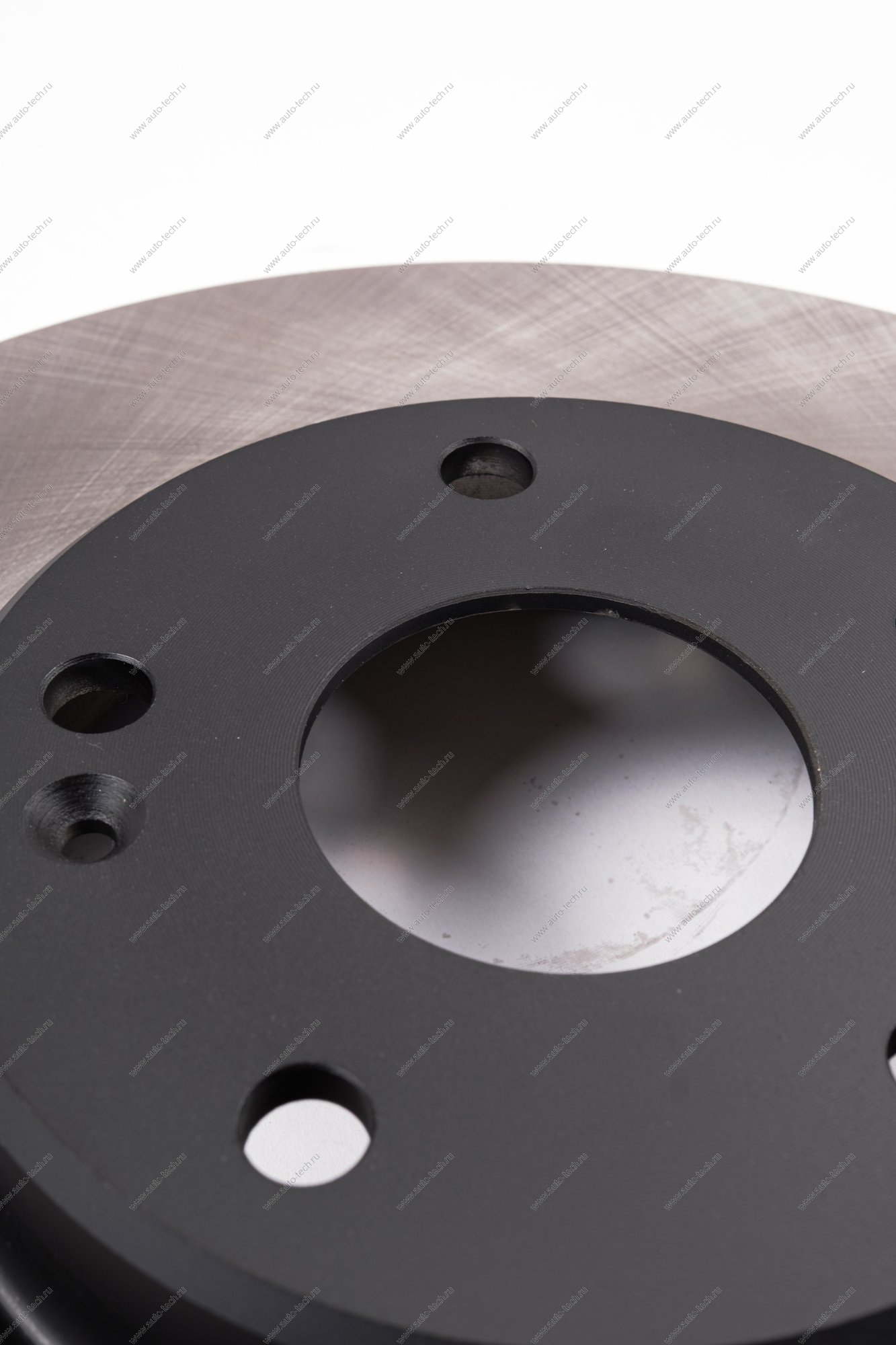 Диск тормозной передний Geely Coolray / Belgee X50 GEELY Geely 4048046700