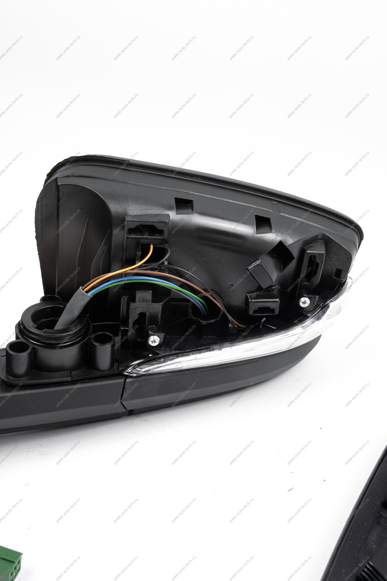 Зеркало боковое левое, с электроприводом, обогревом, указателем поворота (под покраску) ВАЗ-2191 (в упаковке Автотехпром) Lada LADA 21910820100520