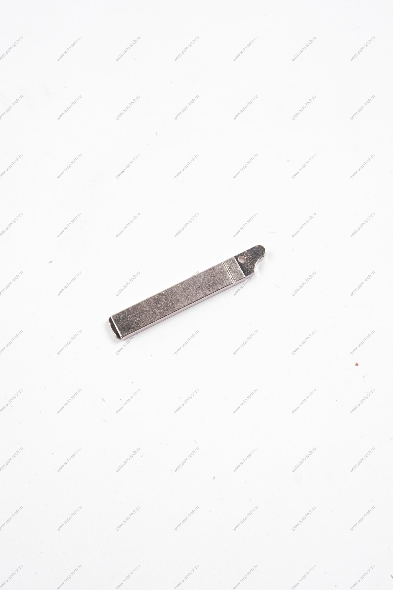 Ключ LADA Vesta/Xray замка зажигания (выкидной, с платой) Lada LADA 4825000555