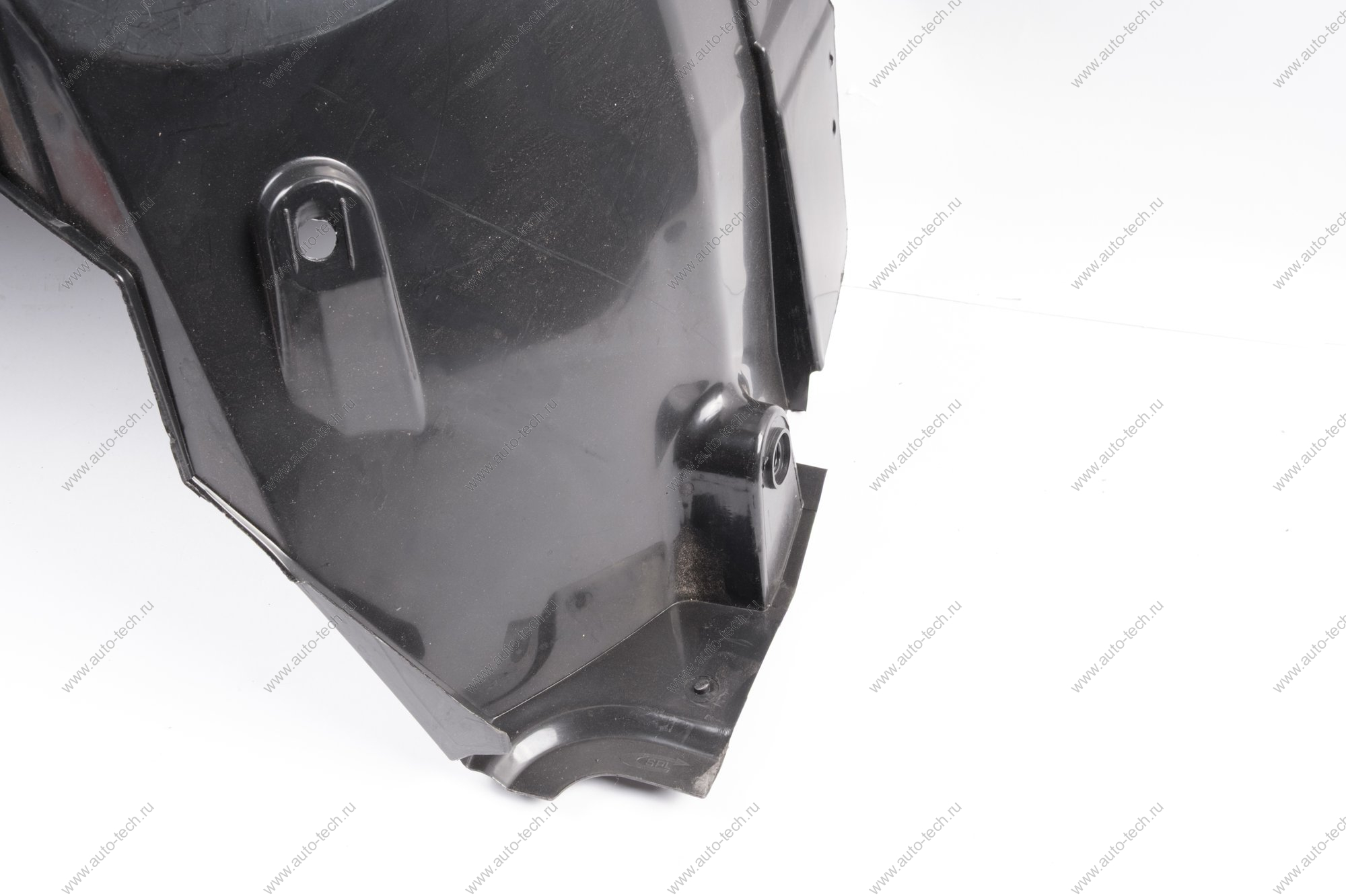 Подкрылок RENAULT DUSTER 17- перед.прав. Polcar POLCAR 28X1FP1X