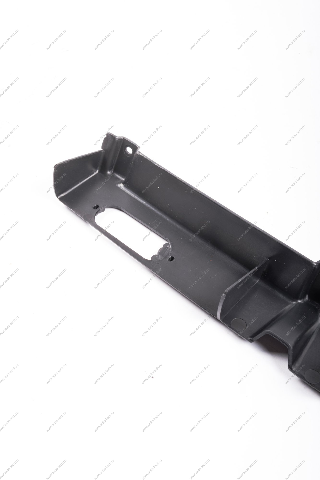 Кронштейн ВАЗ-2110/2190 крепления фонаря освещения номерного знака Lada LADA 21100371703410