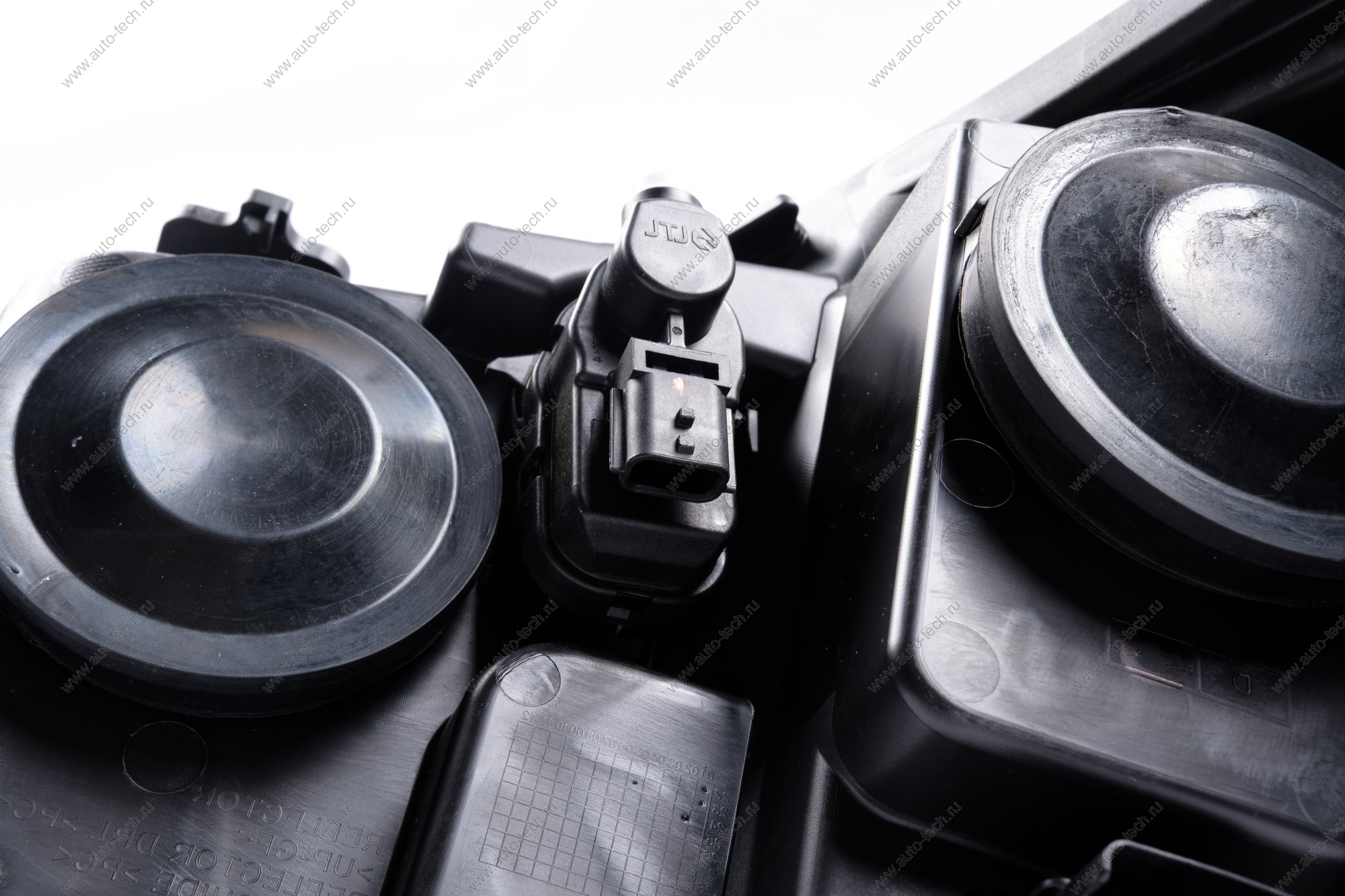 Блок-фара правая LADA ISKRA Lada LADA 260108684R