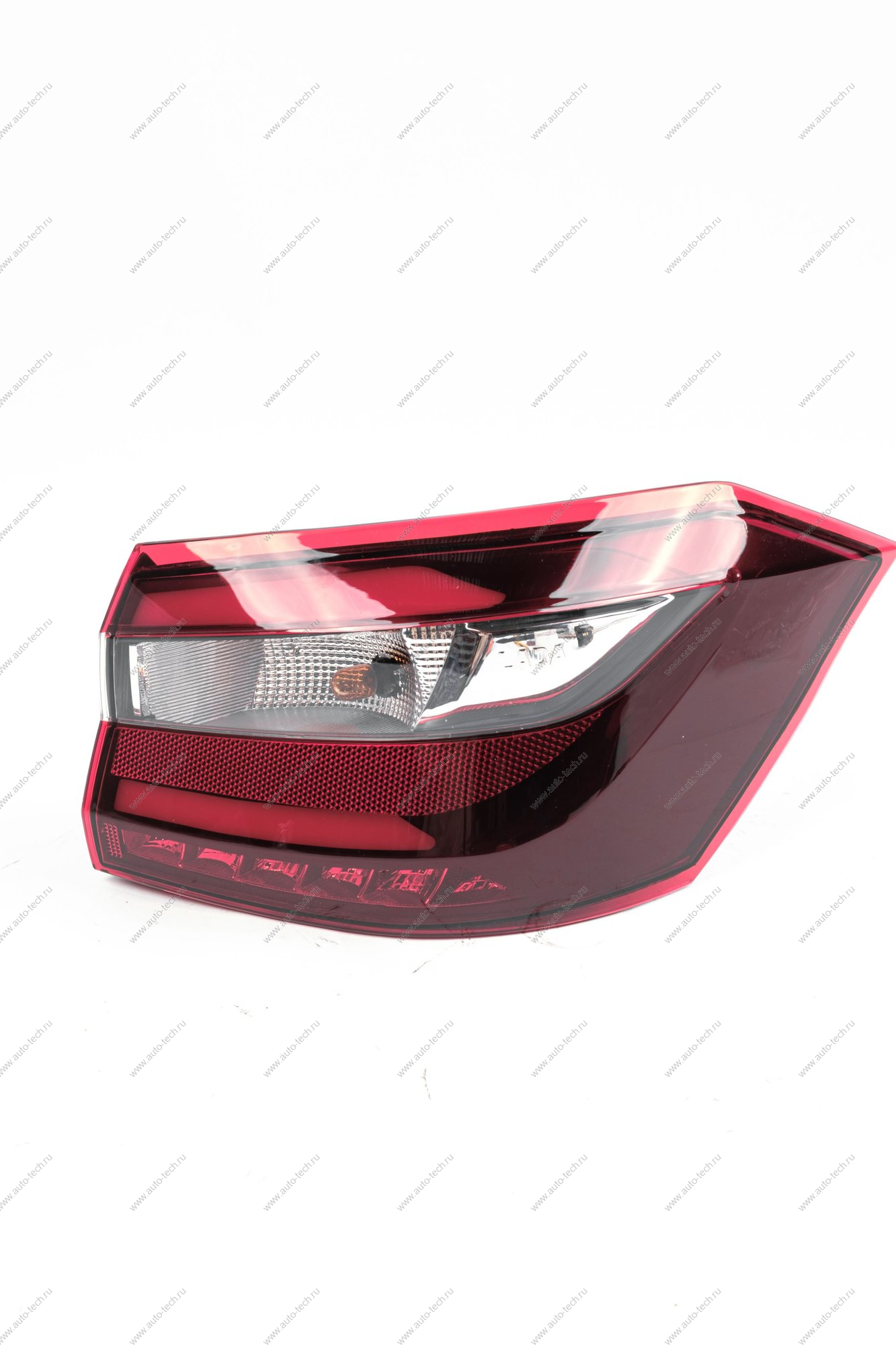 Фонарь LADA Vesta FL задний наружный правый светодиодный ATB ATB 1ALV009WNGR