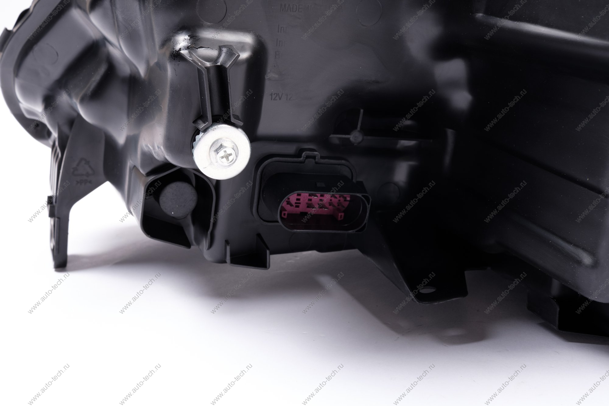 Фара передняя правая LED COOLRAY/Belgee X50 GEELY Geely 7051022400