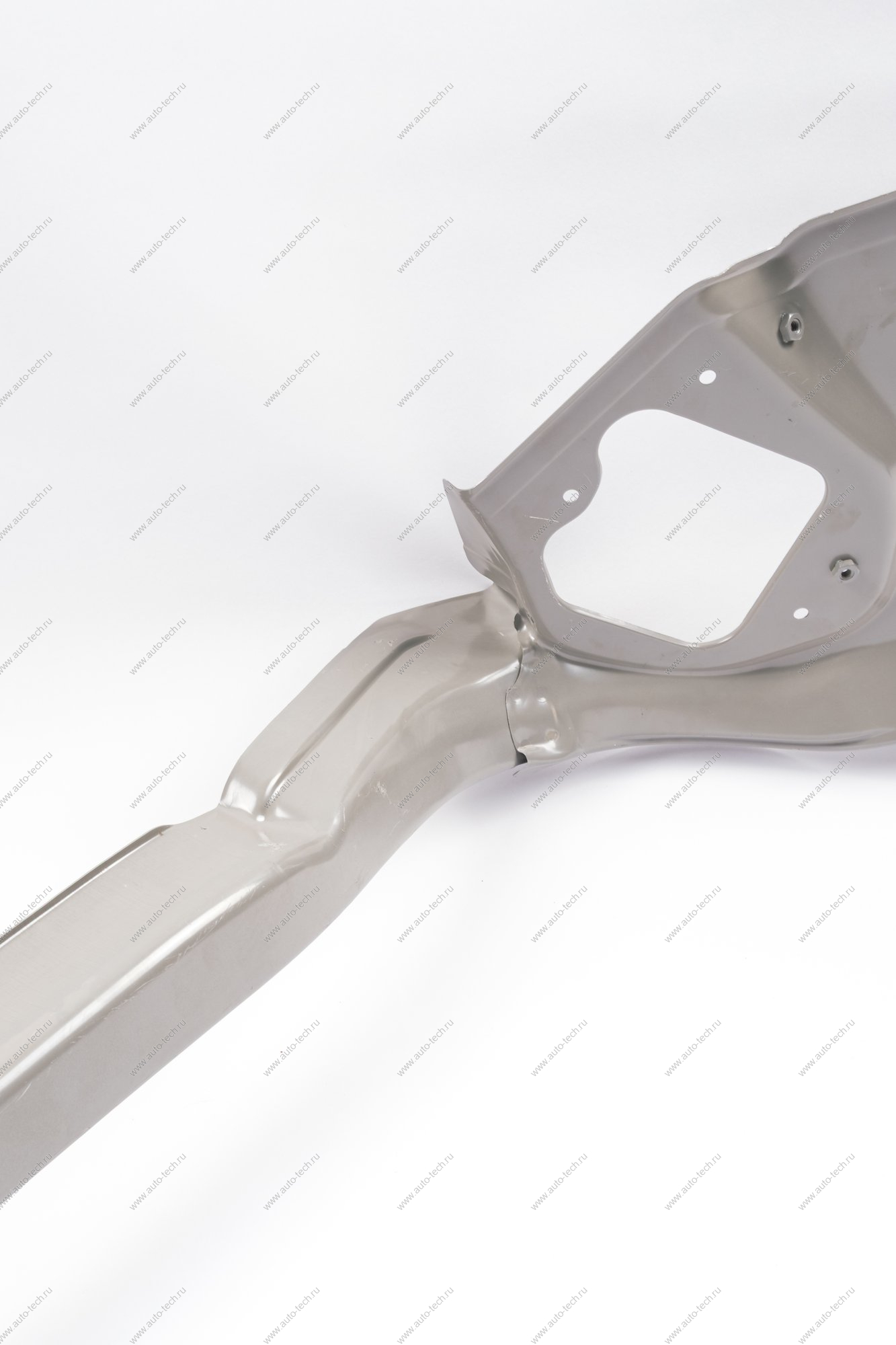 Желобок ВАЗ-2191 заднего крыла левый в сборе с кожухом фонаря 21910-8404045-70 (Гранта лифтбек) Lada LADA 21910840405170