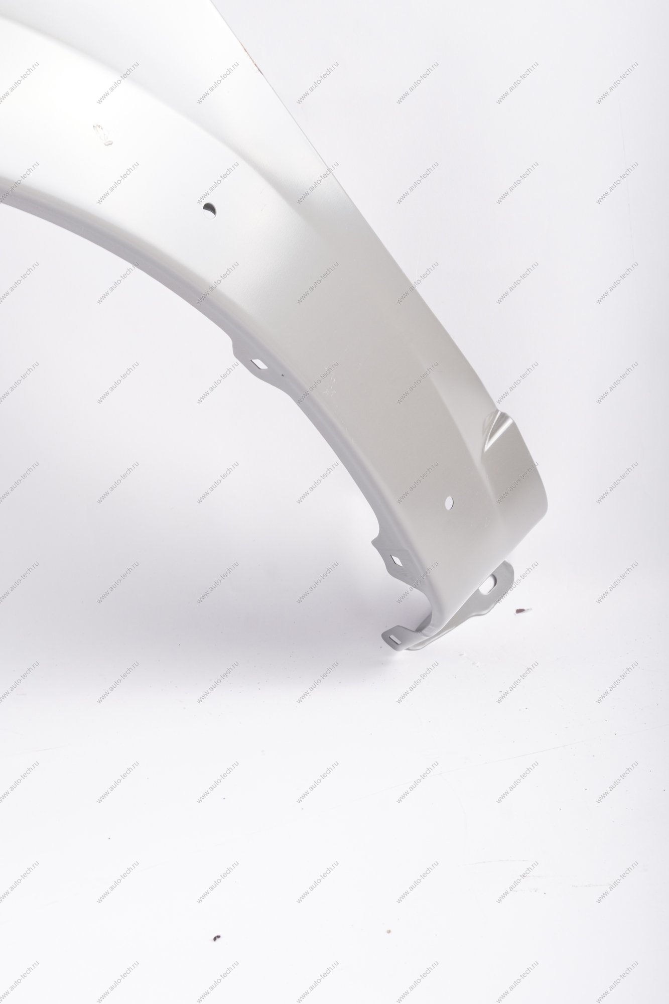 Крыло переднее левое без отв. п/повт.(с отверстием под молдинг) (FL) LADA GRANTA CROSS 2018- Lada LADA 8450104276