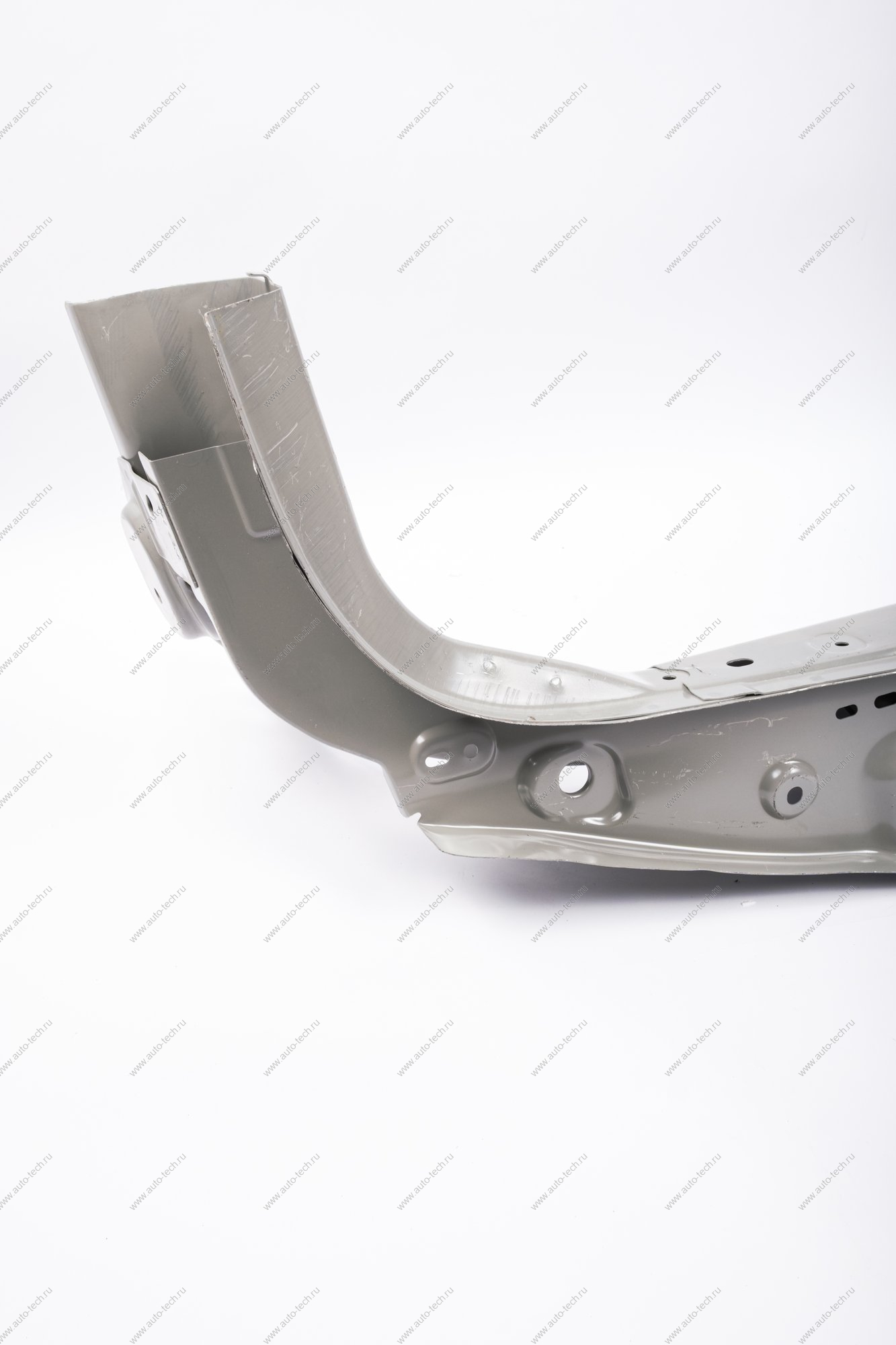 Стойка LADA Largus боковины задняя правая в сборе c 8460013224 Lada LADA 8450106946