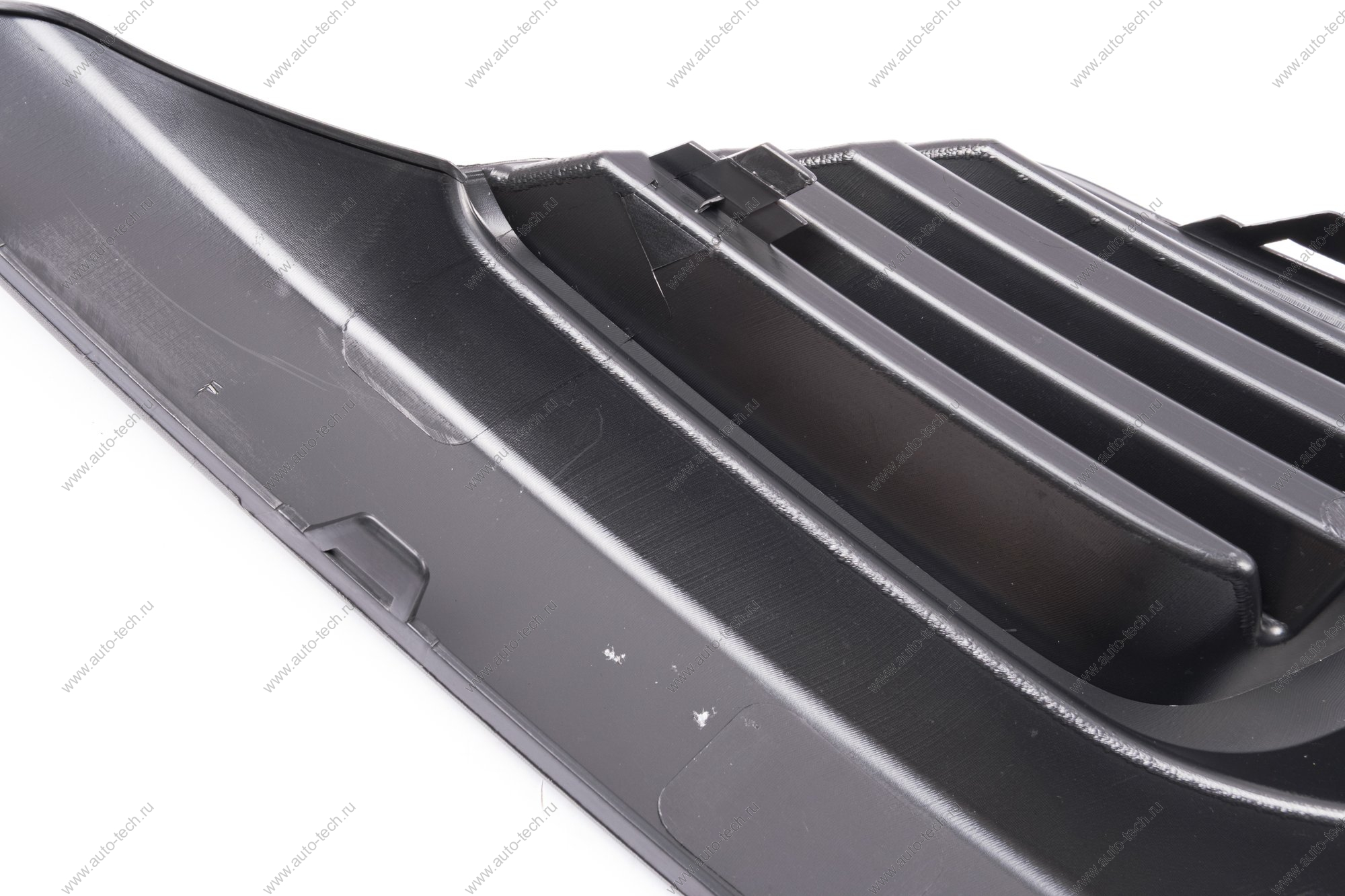 Заглушка бампера Renault Logan 18-22 (Передняя левая) SAT STDC02000CA2R