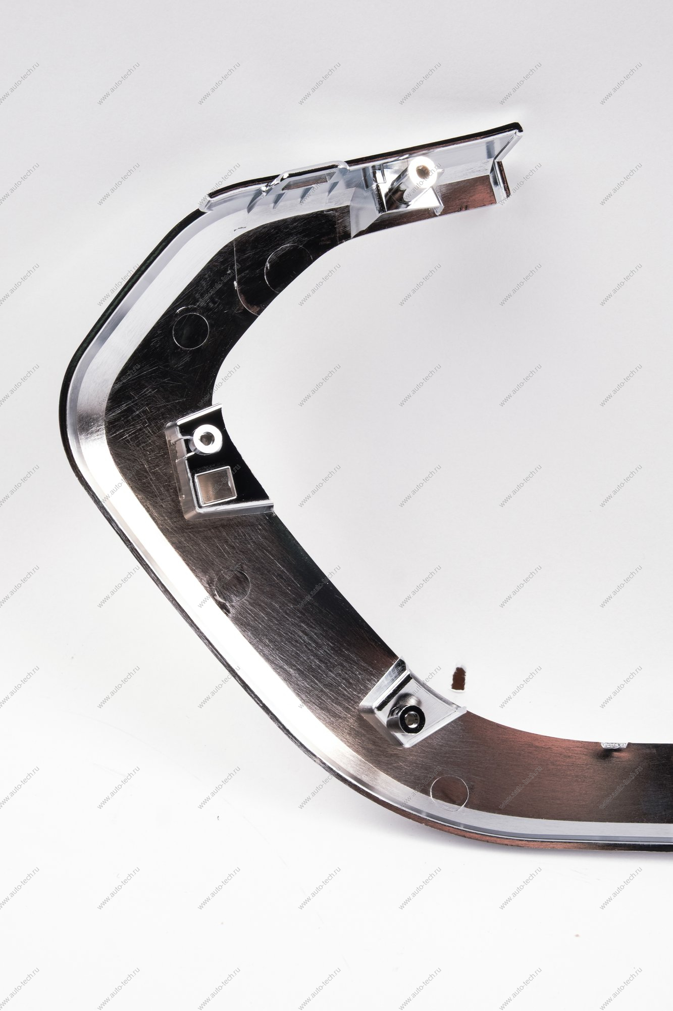 Молдинг переднего бампера нижний правый (хром) LADA Largus (FL) NEW Россия Россия 8450090635