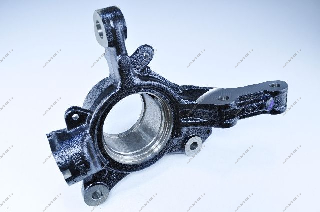 Кулак поворотный левый передний RENAULT Master  400150081R