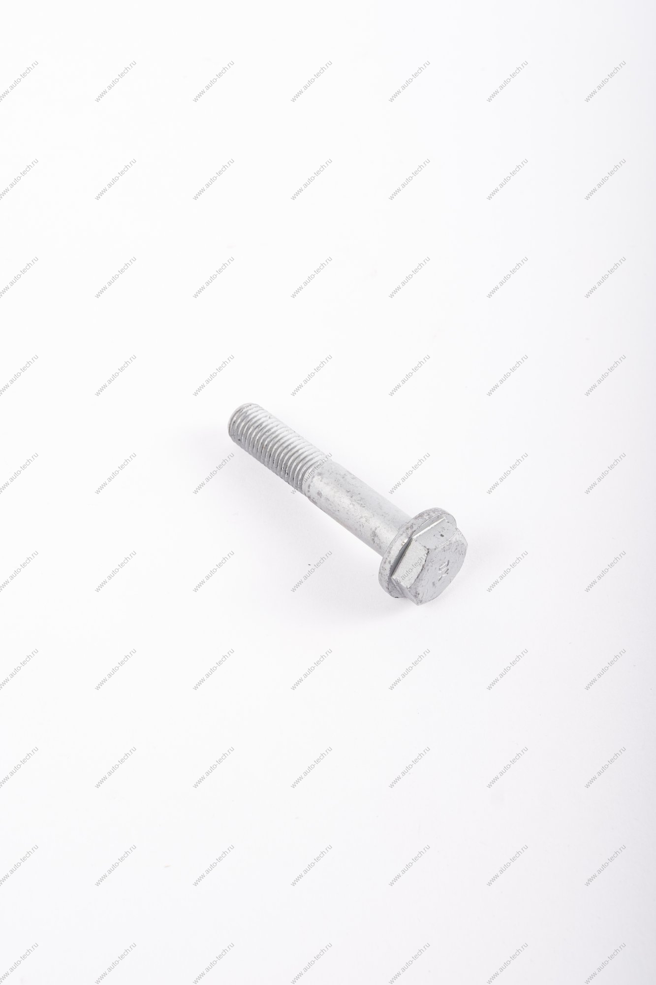Болт LADA Largus м10х1,25-52 (без гайки) крепления шаровой опоры Lada RENAULT 7703002735