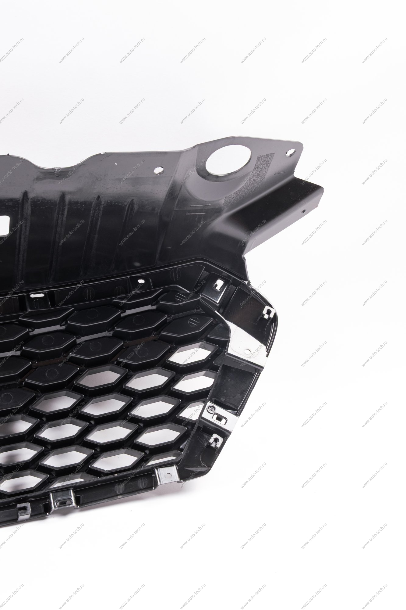 Решетка радиатора верхняя седан Datsun/on do Nissan NISSAN 21950280305600