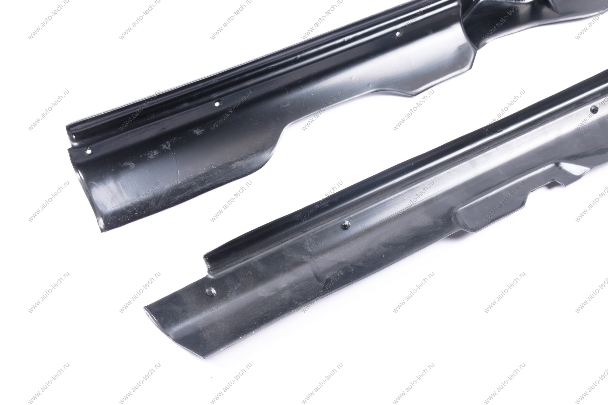 Облицовки порогов задние ВАЗ-2131 среднии 2шт к-т LADA 21310-510907678/79-00