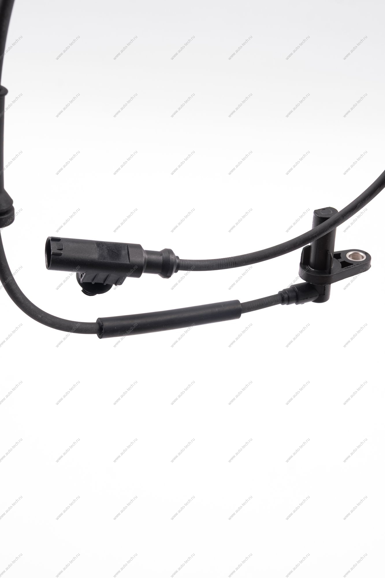 Датчик LADA Vesta скорости переднего колеса АБС Lada LADA 8450006892