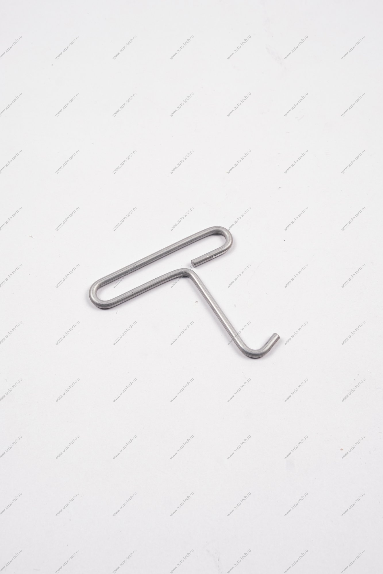 Ключ для снятия колпака LADA Largus/Лада Ларгус/ Vesta/ XRAY Lada LADA 7700418335