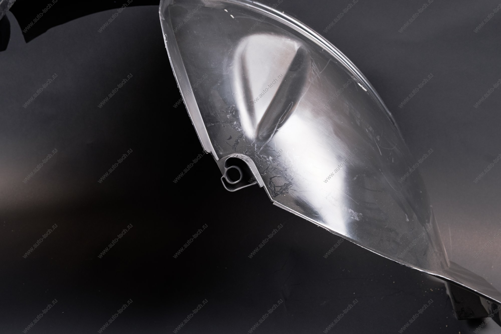 Подкрылок LADA Largus/RENAULT Logan 10-13 передний правый+левый (Полад) Lada LADA 638409340R+638413578R