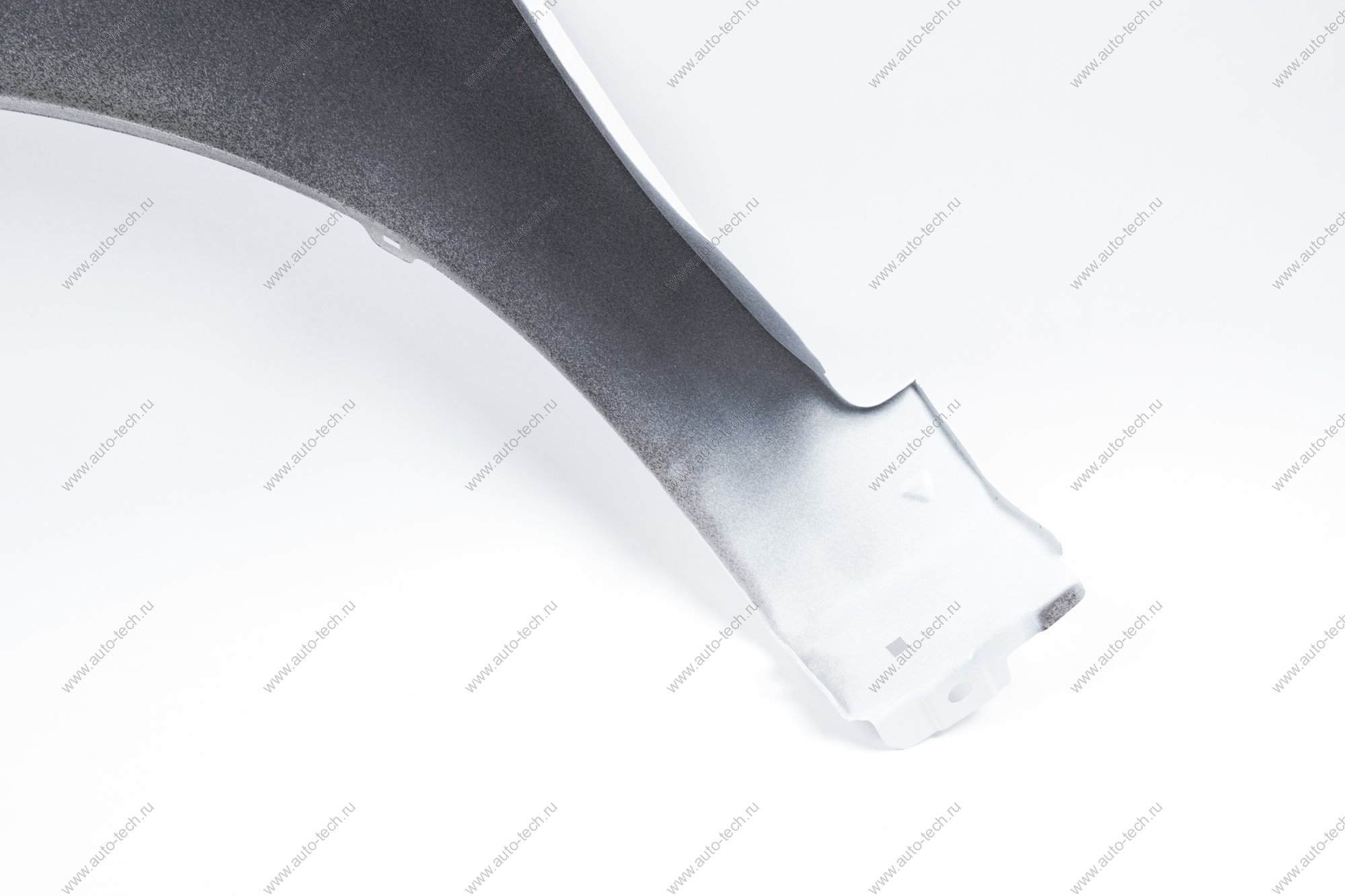 Крыло LADA Vesta/Веста переднее правое в цвет 221 Ледниковый (белый) GAMMA LADA 8450039386-221-GAMMA