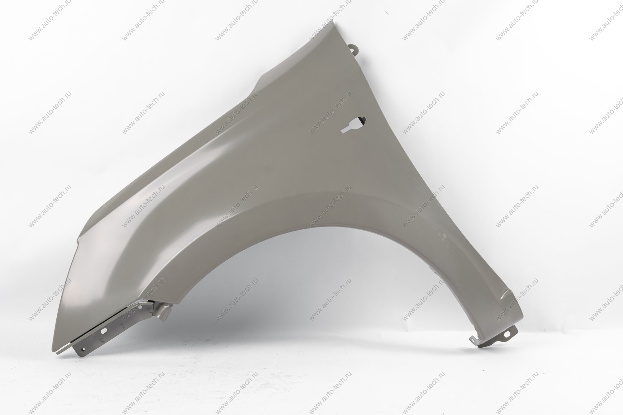 Крыло Datsun переднее левое С ОТВЕРСТИЕМ под повторит поворота с 2019 г Gamma