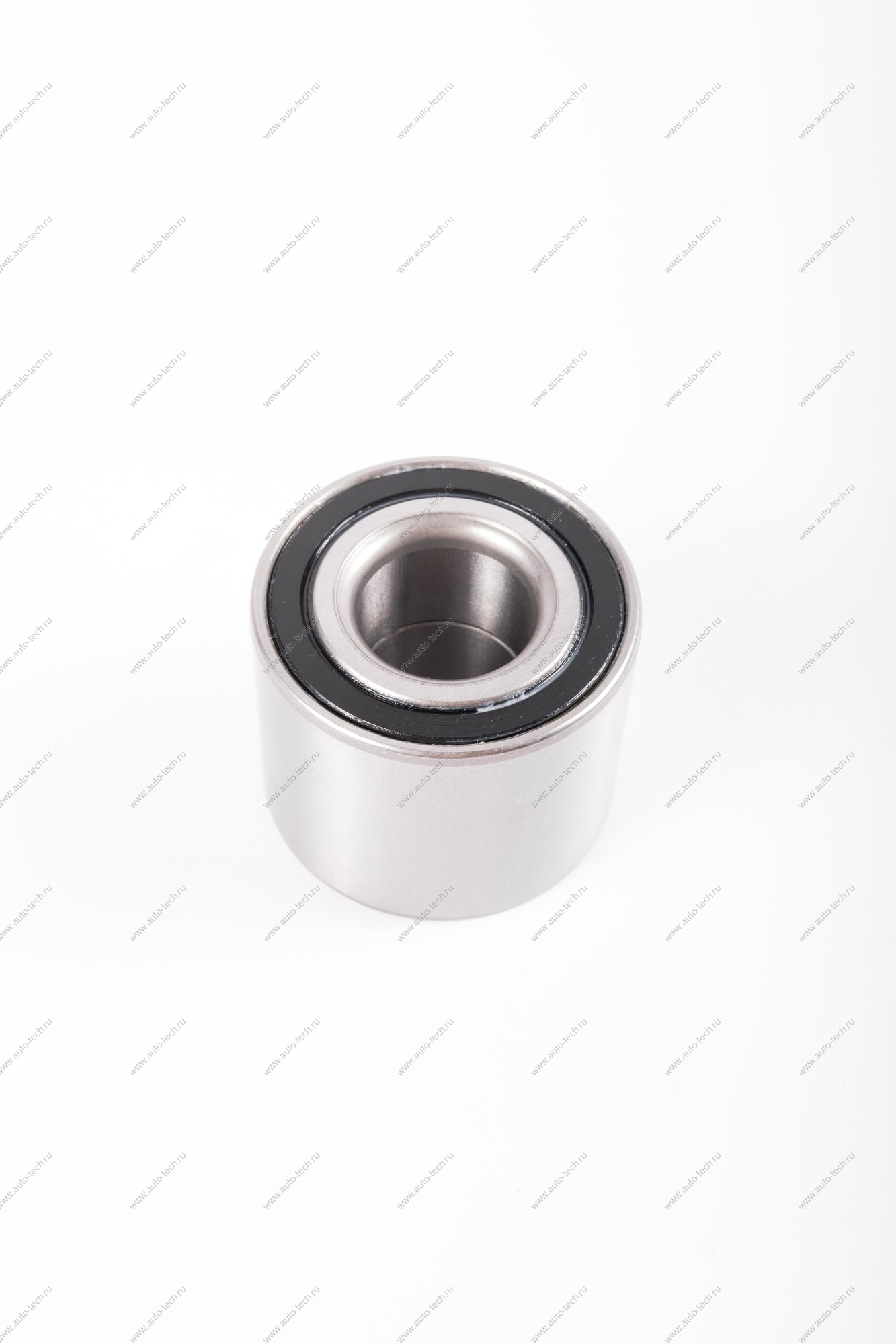 Подшипник ступицы заднего колеса Lada Vesta/ SW/ SW Cross/Sport (SNR) Renault RENAULT 8450030826