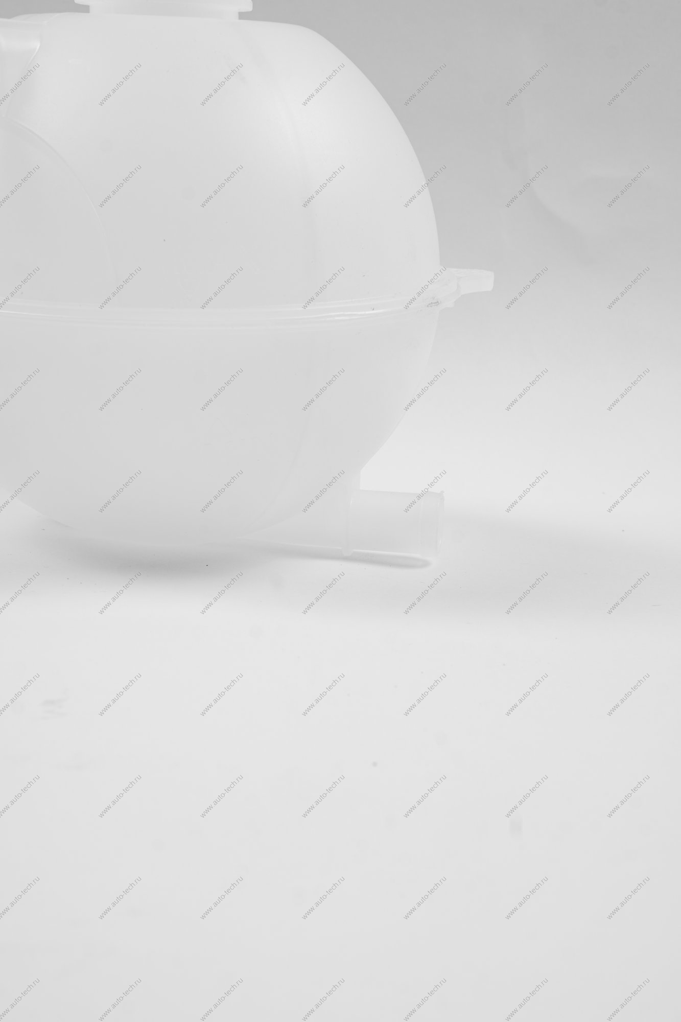 Бачок LADA Vesta расширительный (круглый без крышки Lada LADA 8450006450